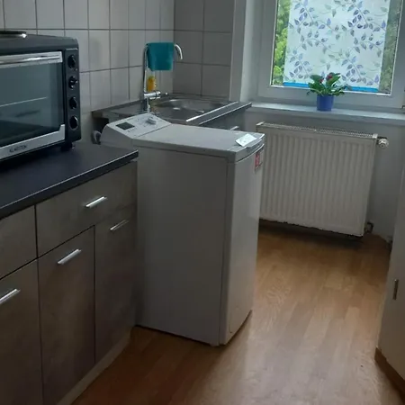 Monteurwohnung Bei Nina 1ogr Apartment Zeitz